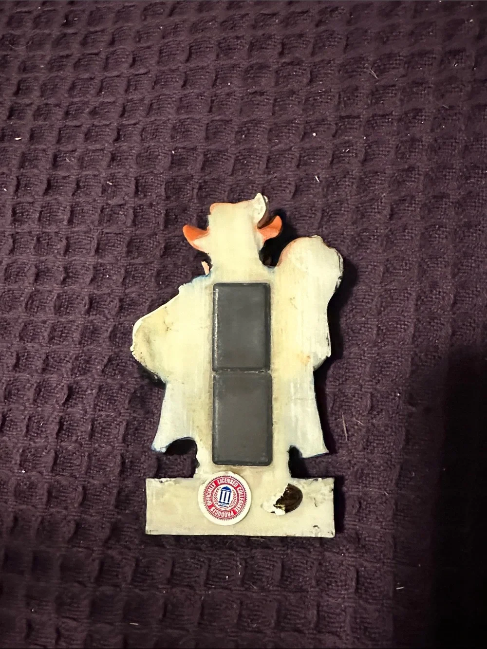 Cavaliers Orange & Navy Team Mascot Figurine magnet